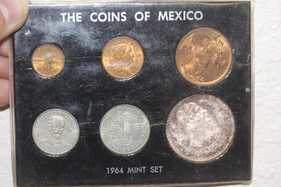 1964 Mexico Coin Set: largest coin= 10% silver