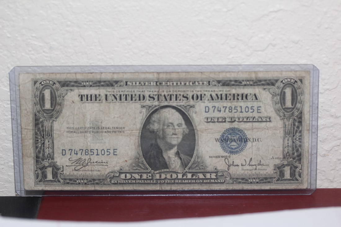 1935 Error Blue Seal Silver Certificate: $1.00 Silver certificate - shift error as shown