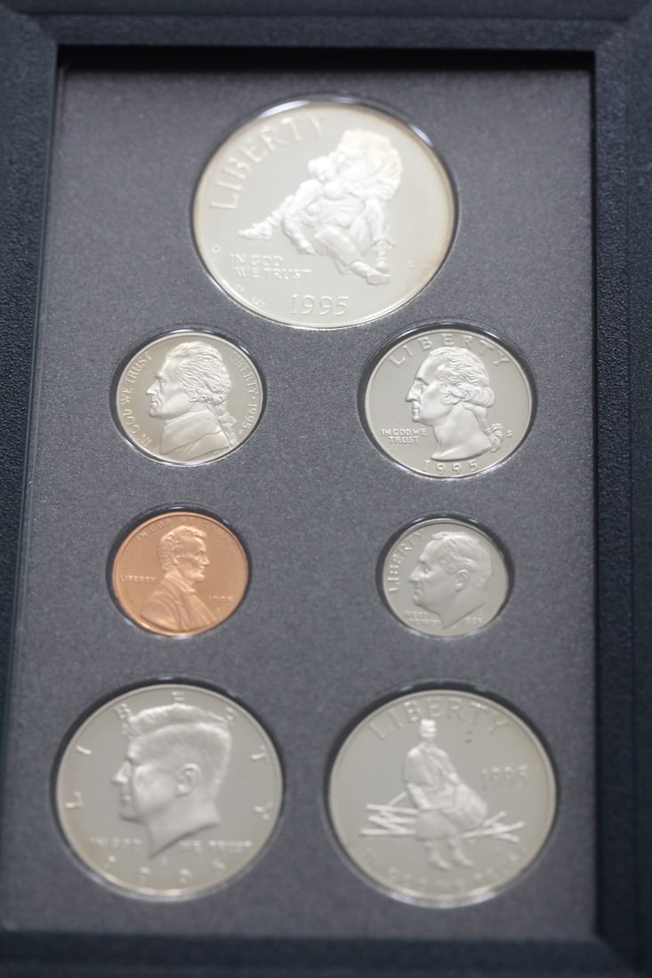 1995 US Prestige Silver Proof Coin Set: with COA