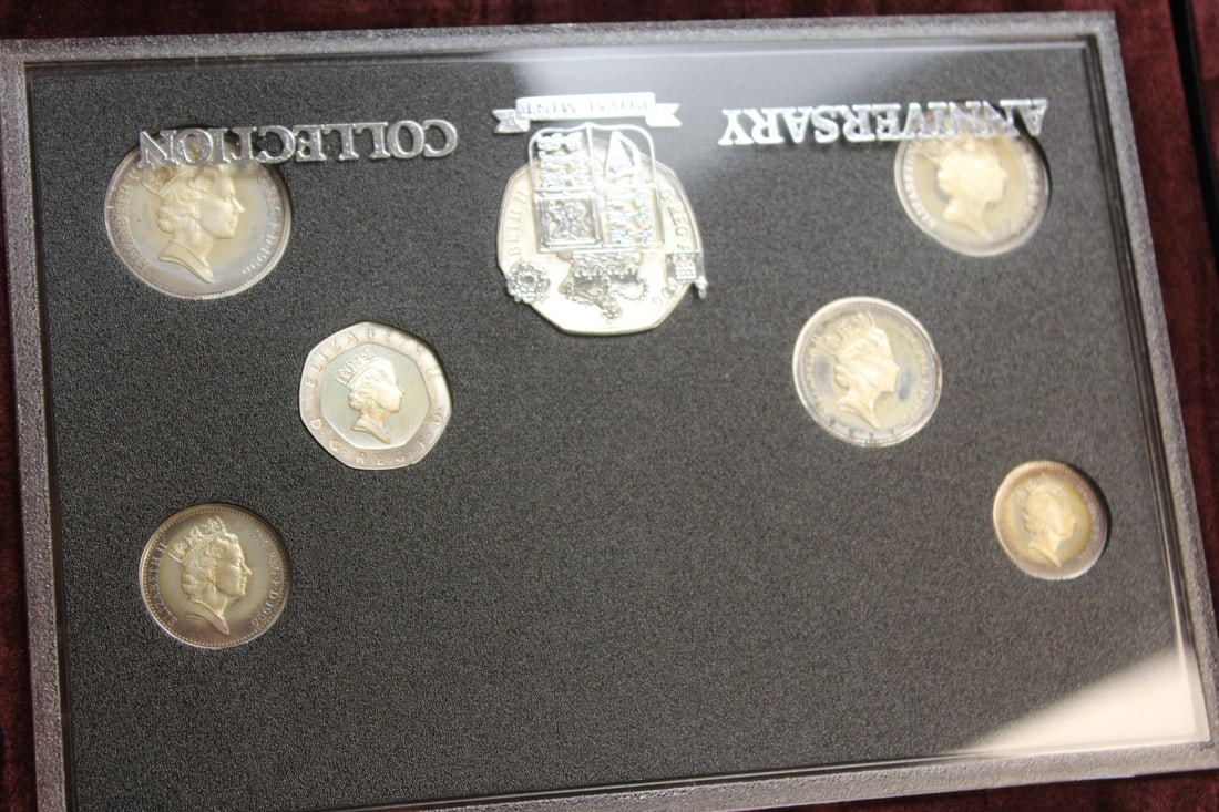 Rare Royal mint Silver Proof Set: inside a box