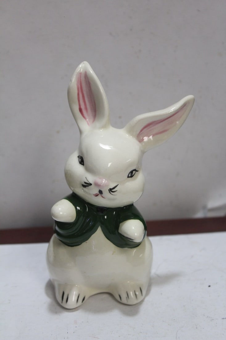 A Ceramic Rabbit (1 of 6)