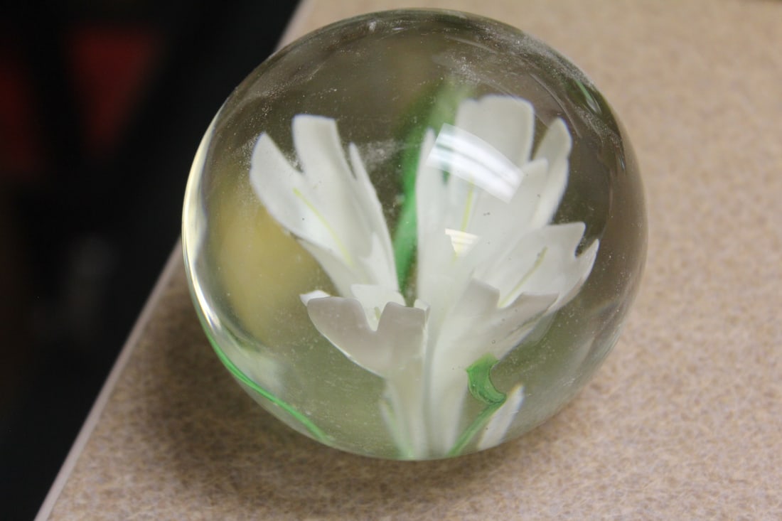 Vintage Art Glass Paperweight: 3 1/8" across