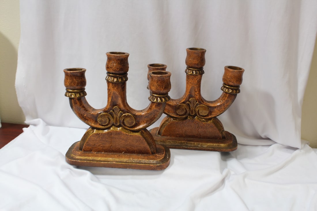 A Pair of Wood Candlesticks: 8 1/4" tall