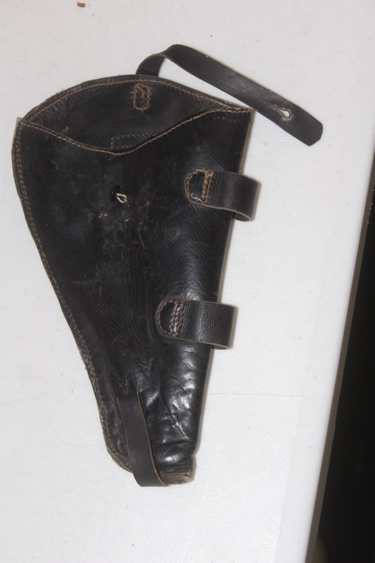 Vintage Leather Gun Holster: 8 1/2" across