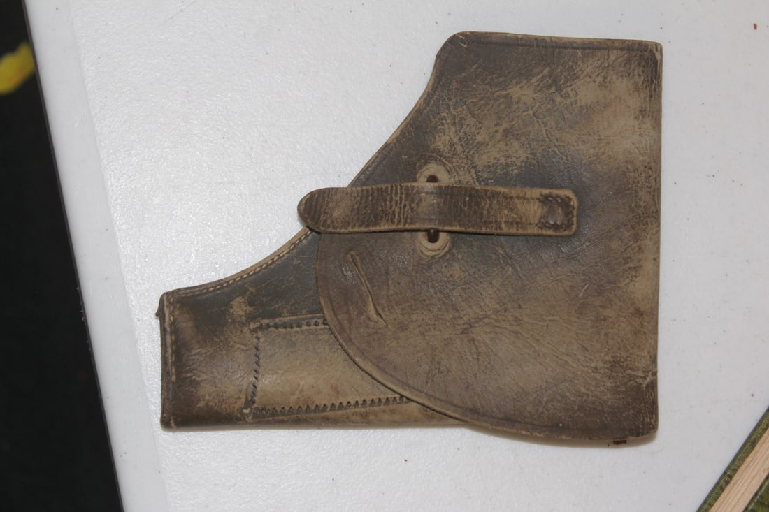Vintage Leather Gun Holster: 6 1/2" across