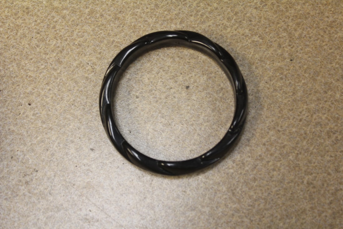 Lucite Bangle Bracelet: inside diameter= 2 3/8"