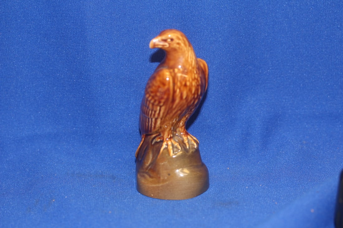 Beneagles Ceramic Eagle: 4 3/4" tall