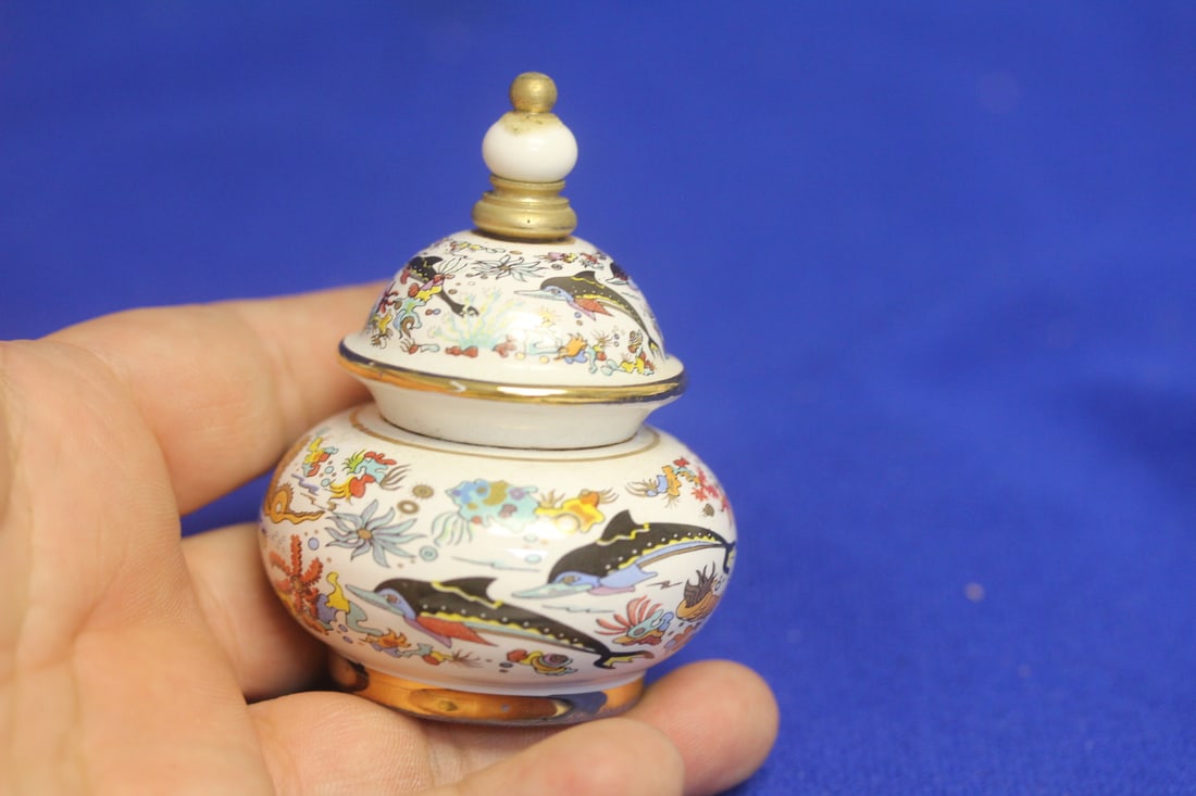 Gourd Form Greece Ceramic Trinket Box: or candle holder - 3 1/8" tall