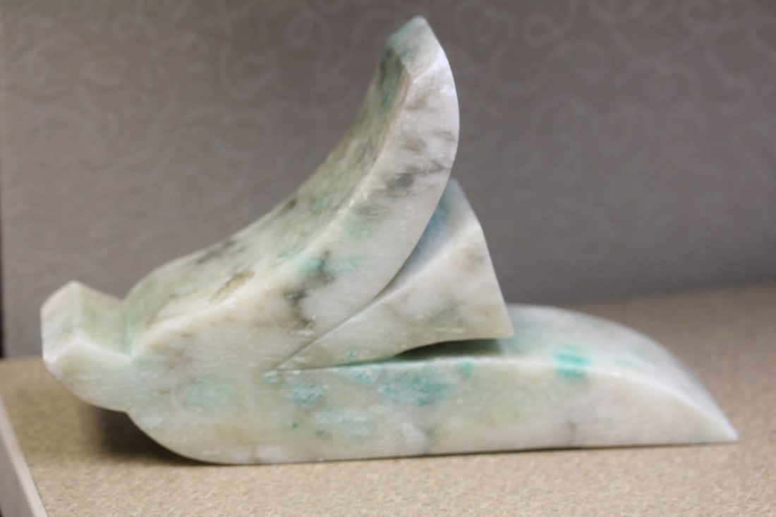 Stone Modern Art: vintage - 7 3/4" long