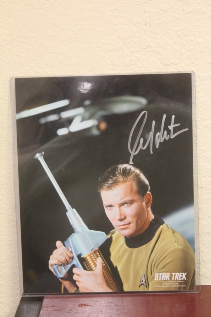 Signed William Shatner Star Trek Photograph: 8" x 10" - COA stamped by creaton