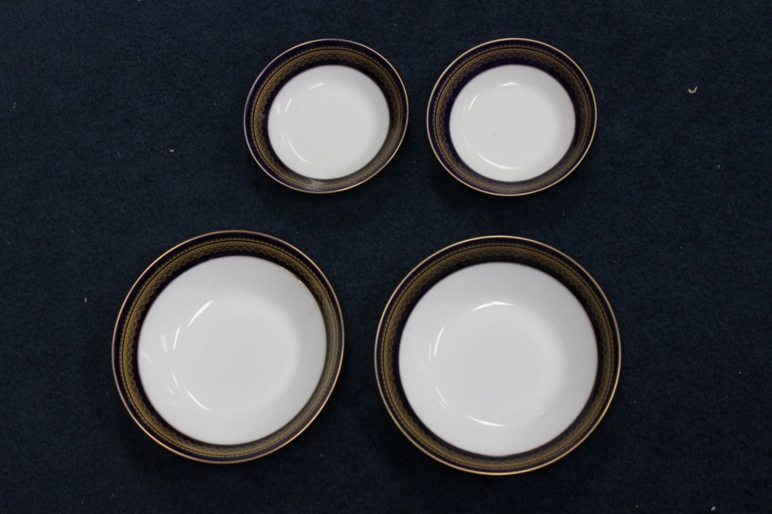 Lot of 4 Noritake Legacy Soup Bowls: Largest one 7 1/2 inches in Diameter