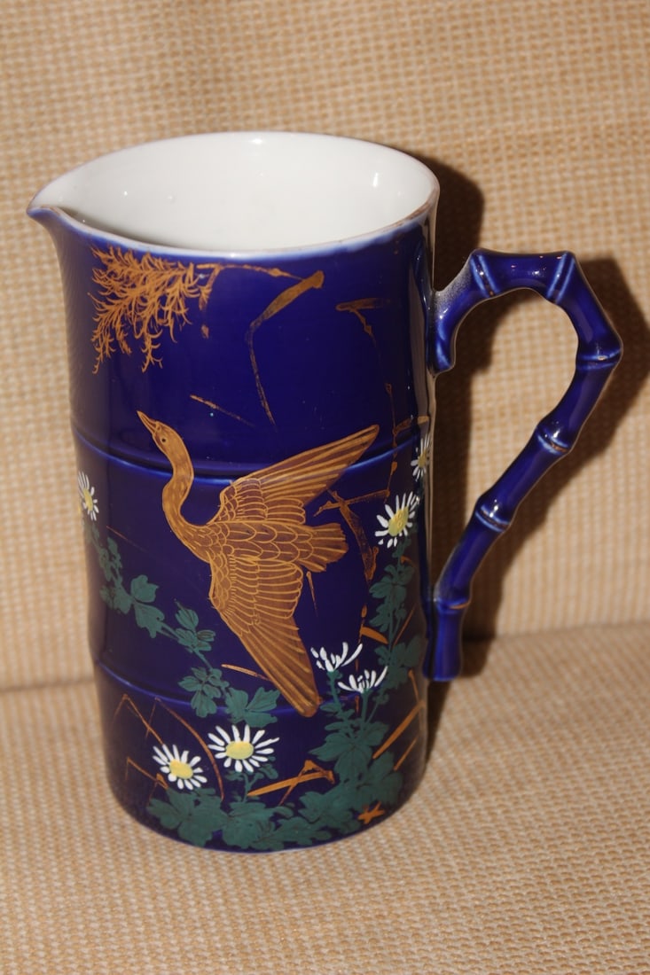 Signed Kutani Japanese Pitcher: 6 inches tall