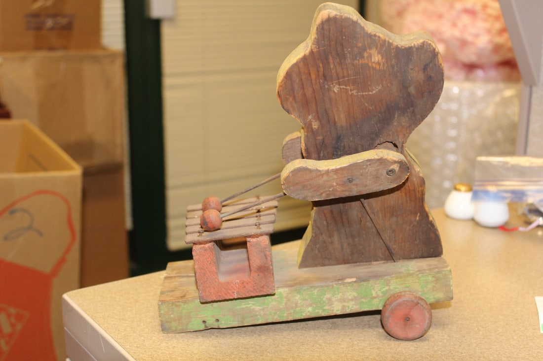 Antique Wooden Bear Toy (1 of 5)