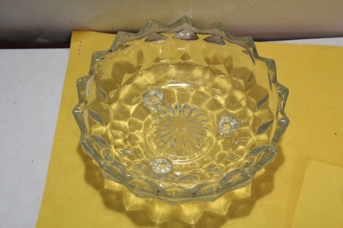 A Fostoria Footed Glass Bowl: 6 1/4" in diameter