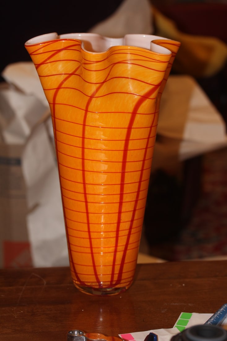 Artglass Vase: 13" in height