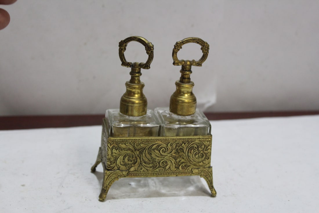 Set of 2 Brass Parfume Bottles (1 of 7)