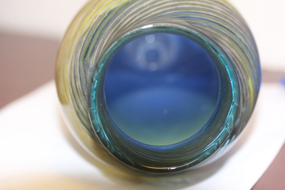 A Signed Artglass Vase - 5