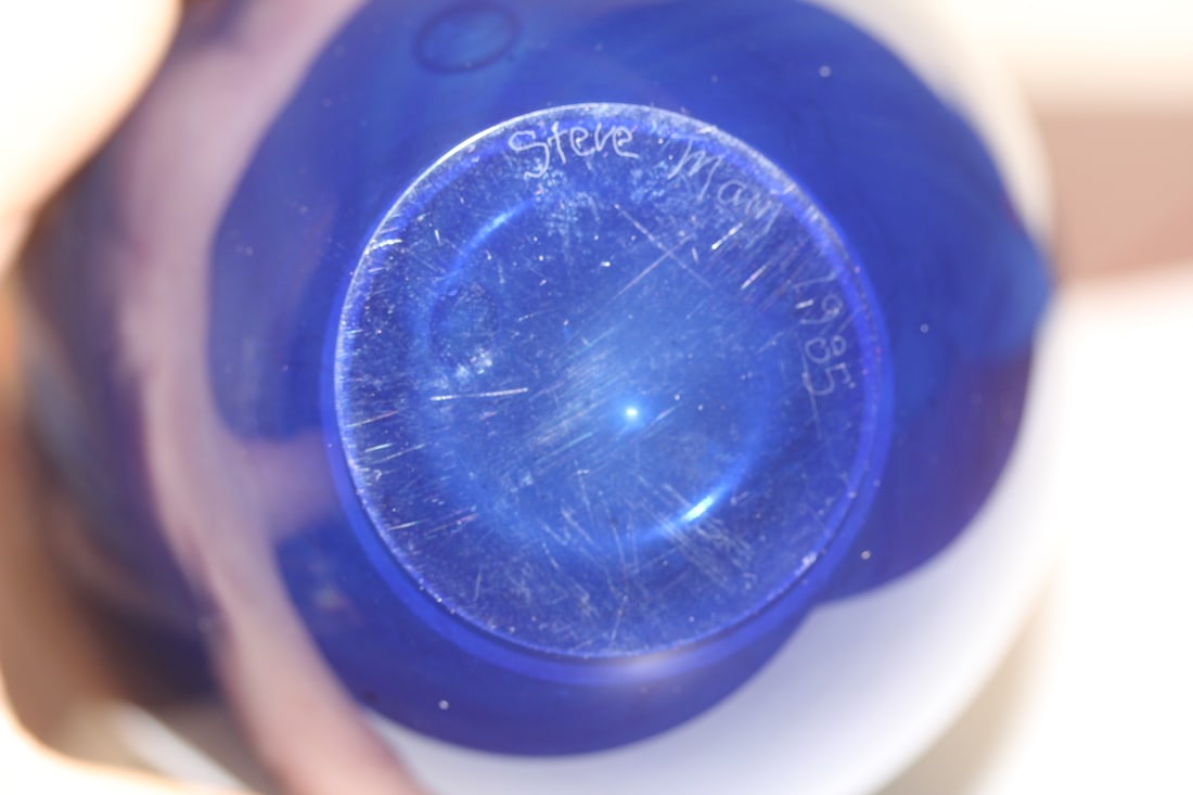 A Signed Artglass Vase - 7