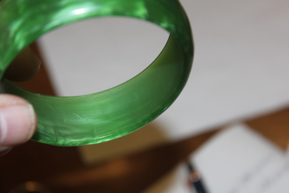 Lucite Bangle Bracelet - 3