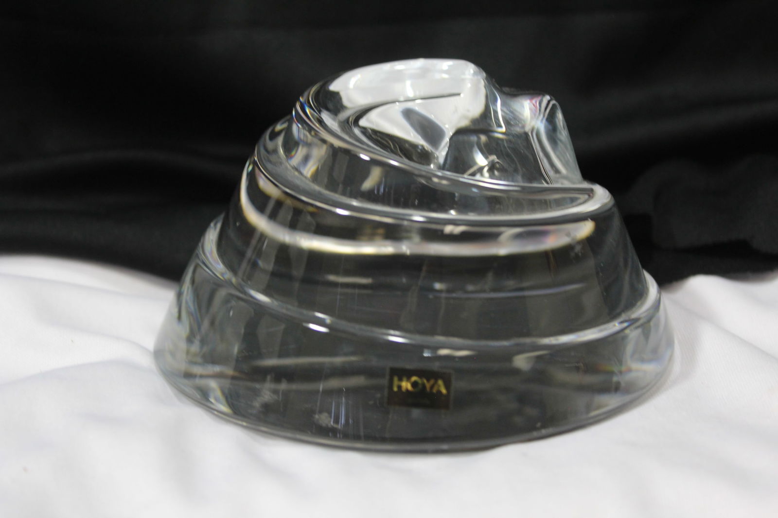 HoYa Crystal: 4 7/8" in diameter