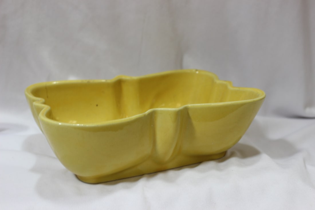 A Shawnee Pottery Planter: 8 1/4" long