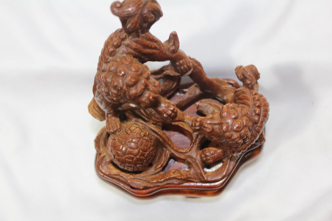 Chinese Carved Foo Dogs? - 7
