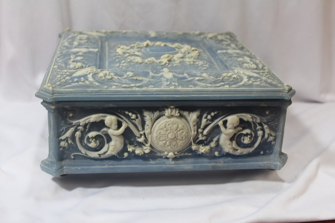 A Resin Box: please note: separated hinges - needs to be fixed - 9 1/2" square