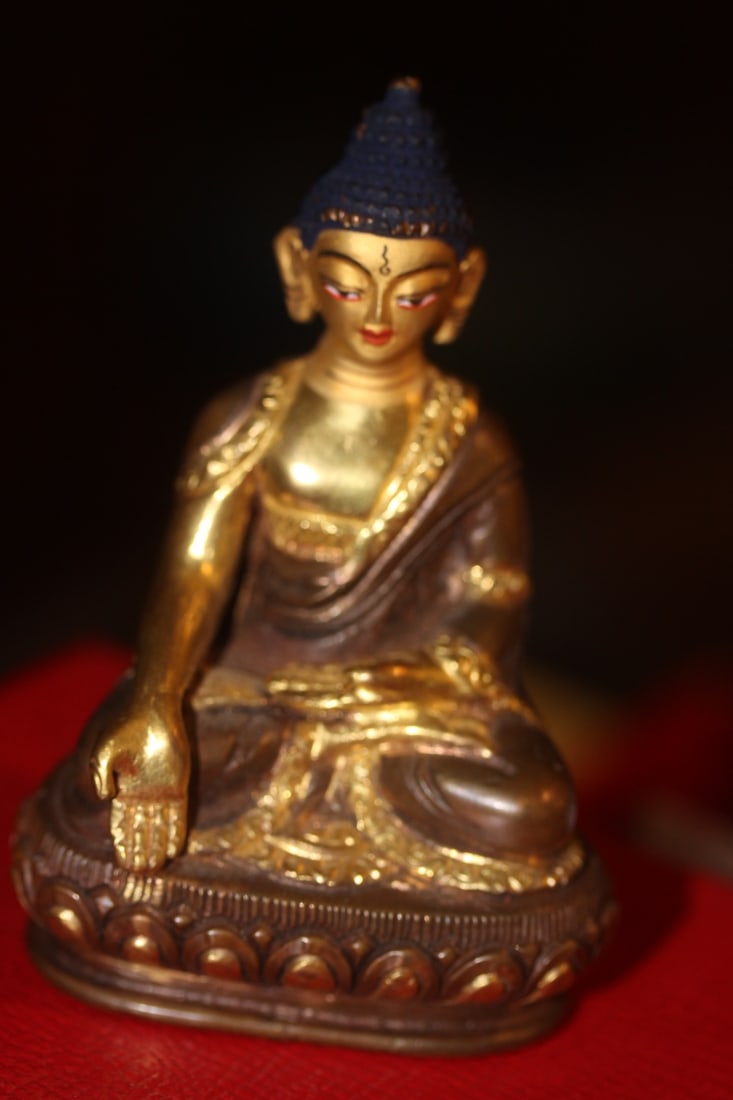 Sino Tibetan Bronze God: 3 1/8 inches tall