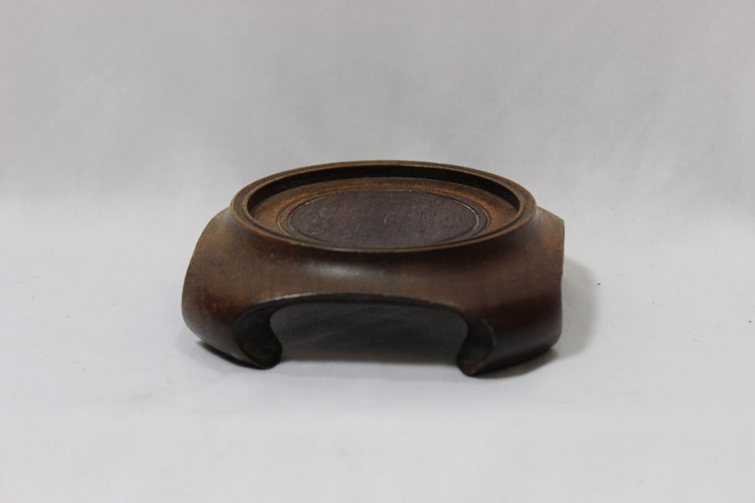 A Vintage Chinese Wood Vase Stand: inside diameter 3"