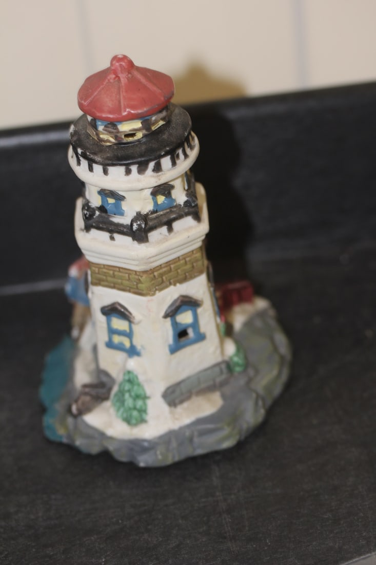 Ceramic Light House - 3