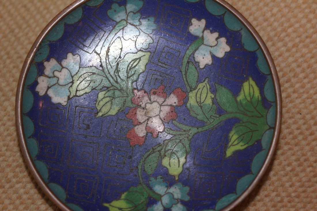 Antique Chinese Cloisonne Small Dish - 2