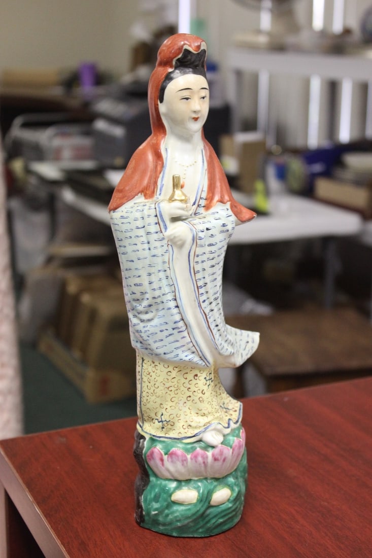 A Chinese Porcelain Figure of a Kwan Yin (1 of 11)