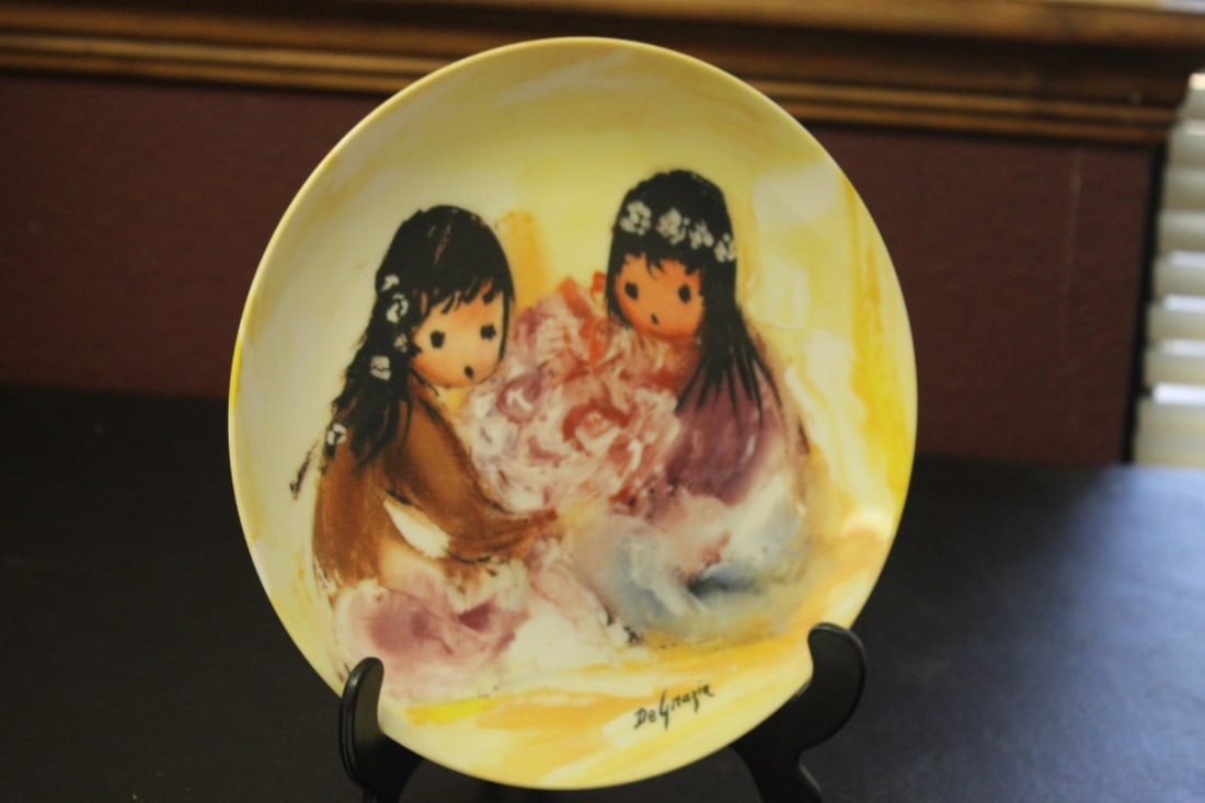 Collector's Plate By DeGarzia: Boxed - 8 1/2 inches in diameter
