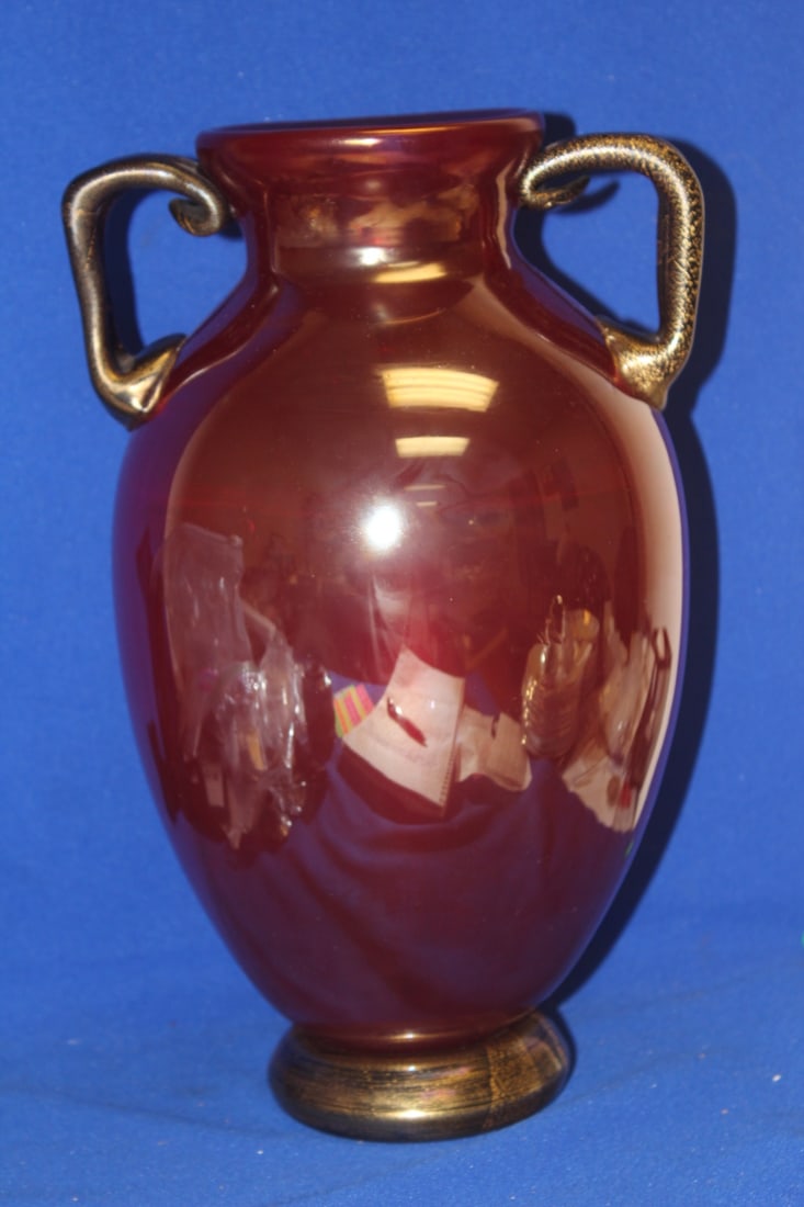 Art Glass Two Handle Vase (1 of 6)