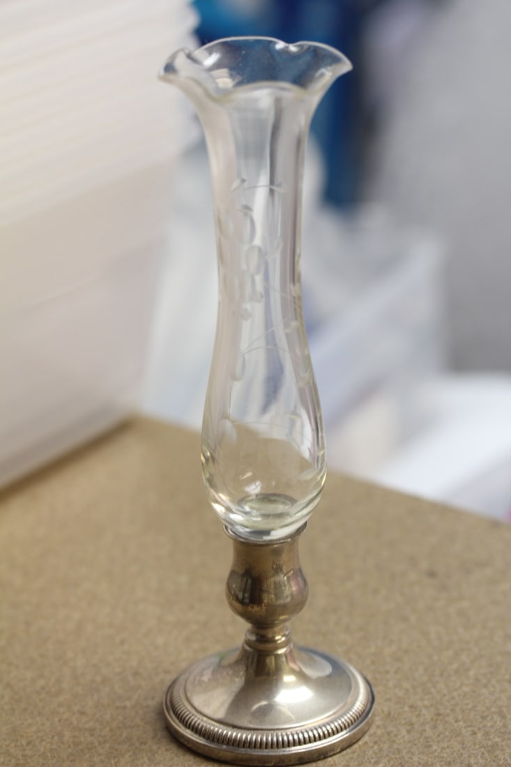 Weighted Sterling Base Etched Glass Vase: overall= 7 1/2" tall