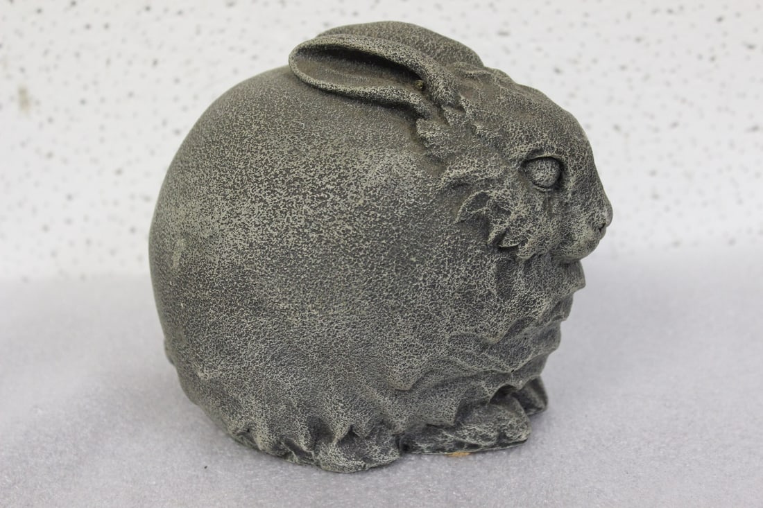 A Resin Rabbit: 5 1/2" tall