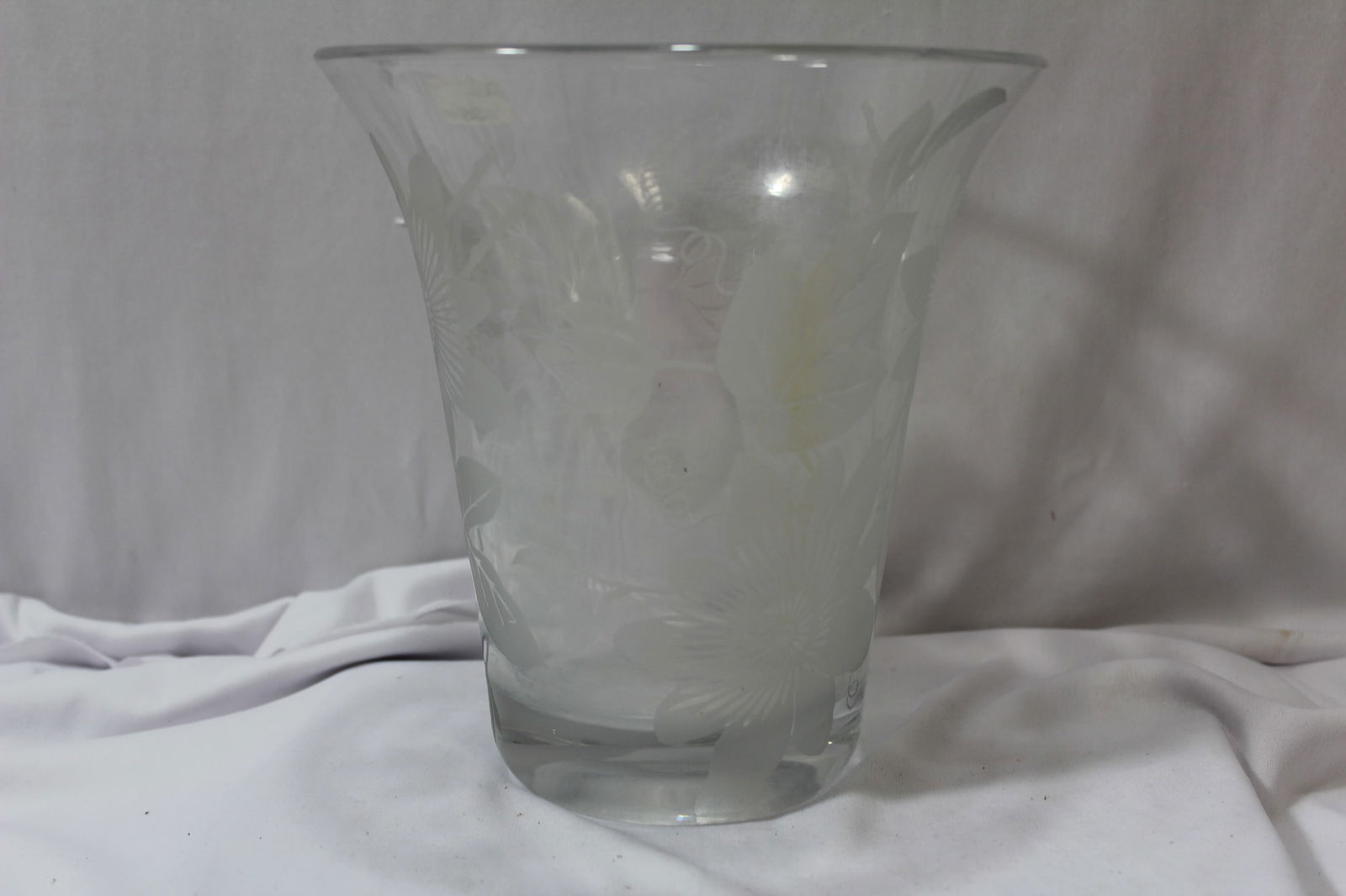 An Etched Glass Vase: Please note: small chips at the bottom - 7 1/2" tall