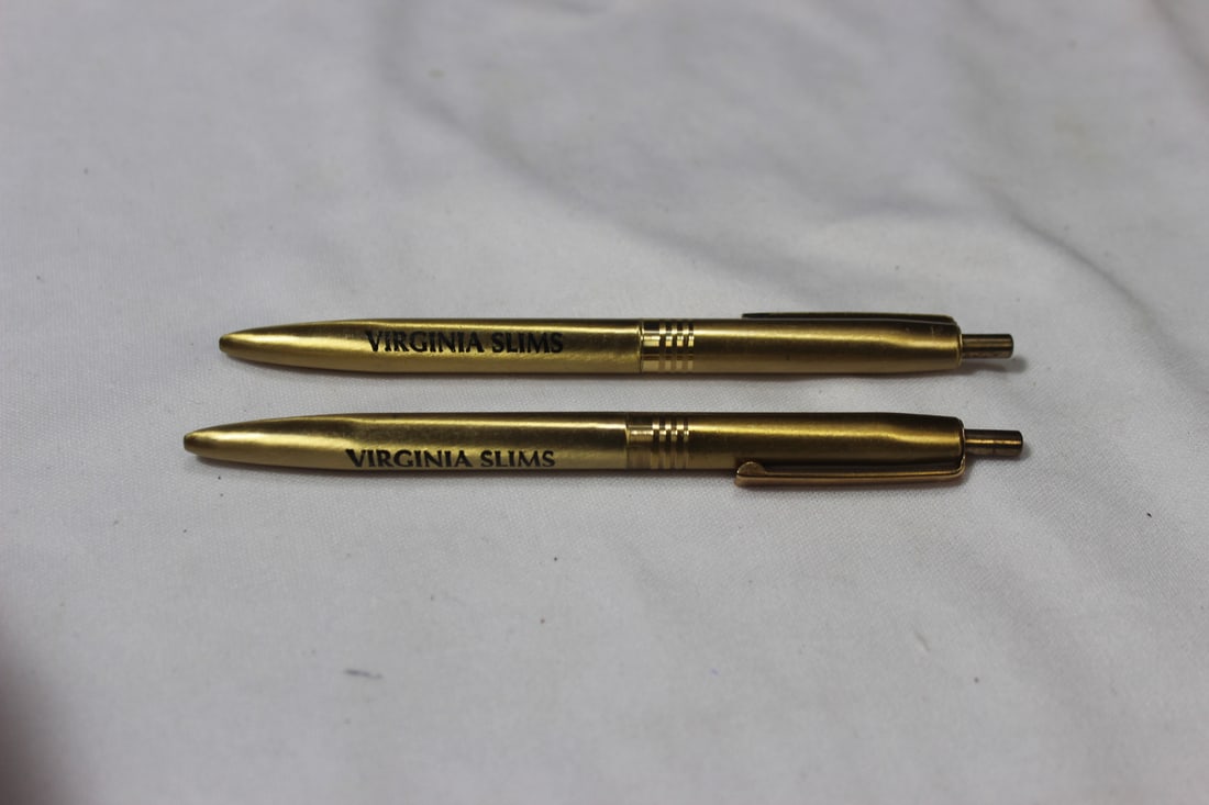 Lot of 2 Virginia Slims Pen: as found - do not know if they are operate or not