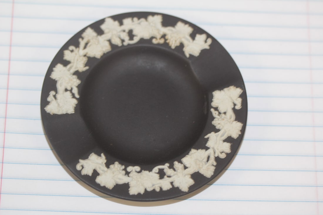 Wedgwood Black Jasperware Personal Ashtray: made in England - 3 5/8" in diameter