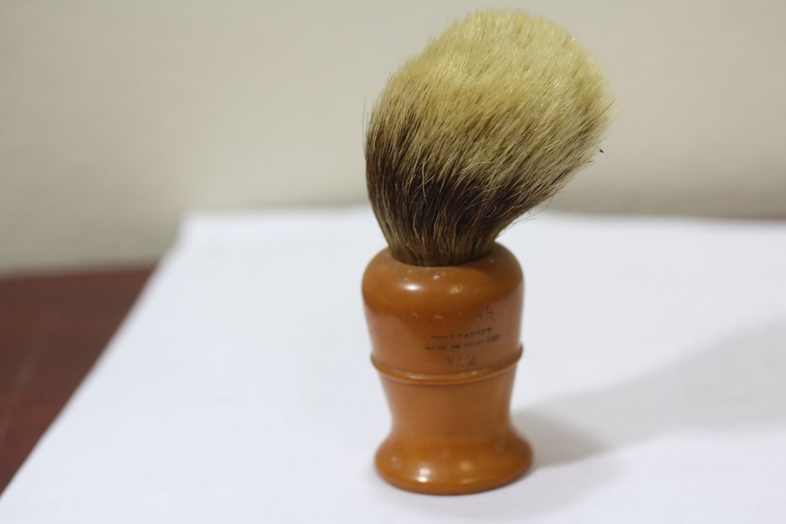 A Rare Best Badger Bakelite Shaving Brush: 4" tall'