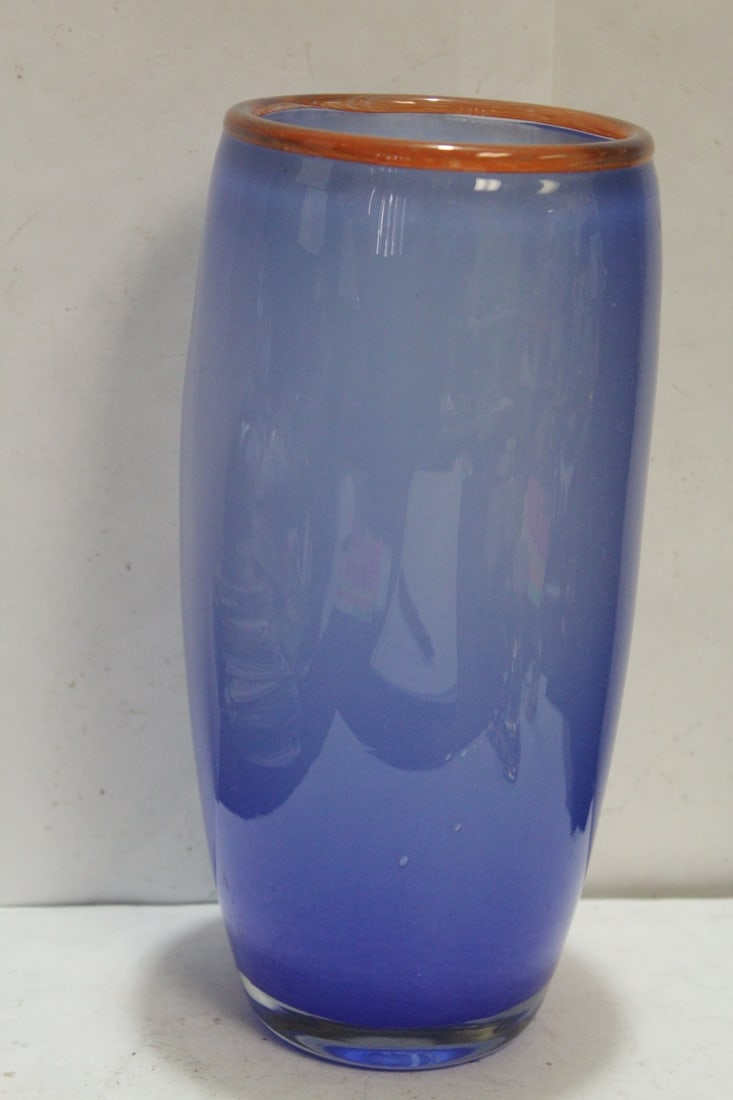 A Signed Artglass Vase - 4