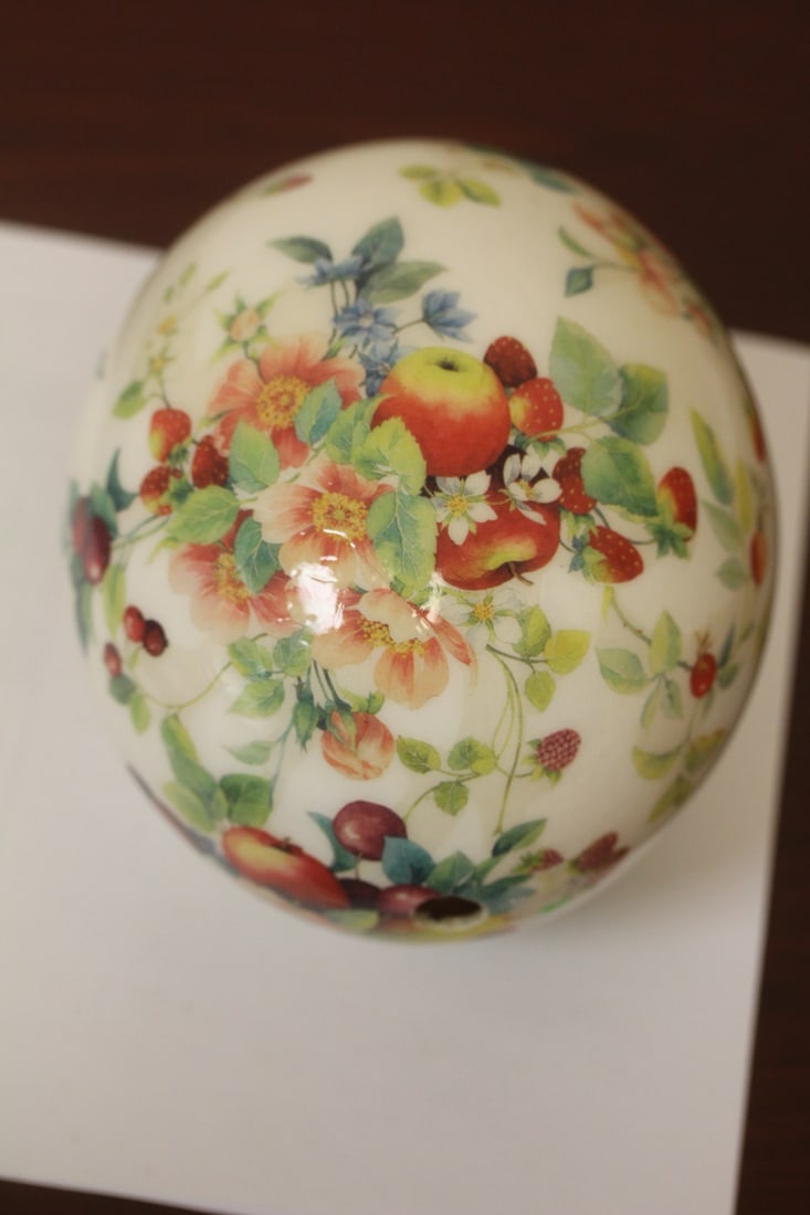 A Ceramic Egg - 8
