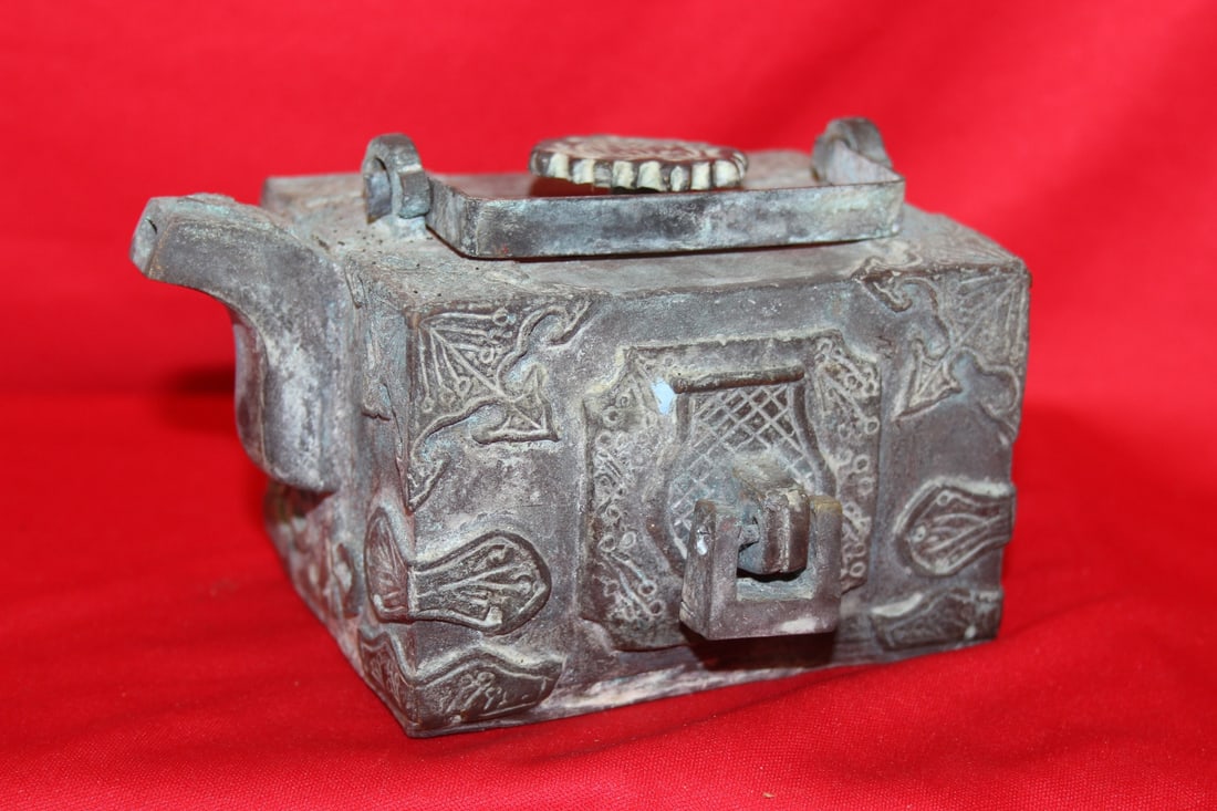 A Chinese Bronze or Metal Teapot: 5 2/8" long - boxed - age unknown