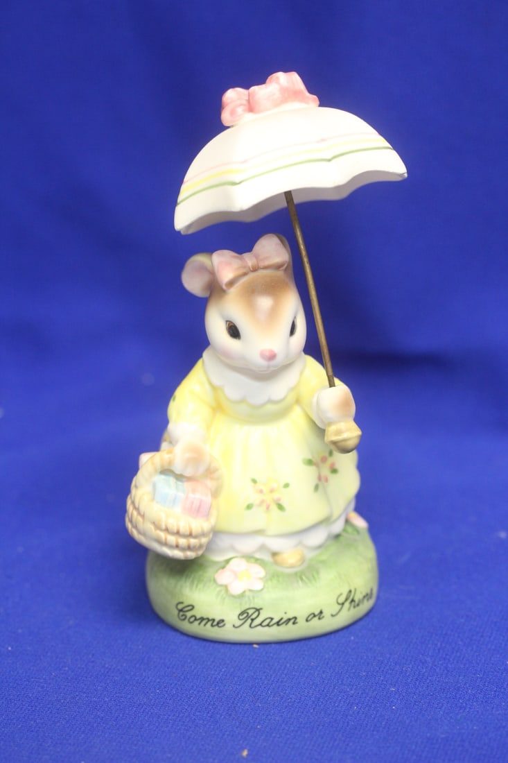 Cherished Moments Figurine: 6 1/2" tall