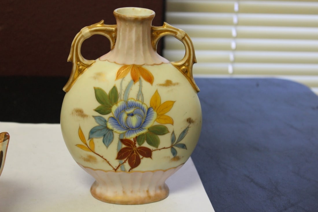 An Antique/Vintage Carlsblad Bisque/Ceramic Vase: 7 inches tall