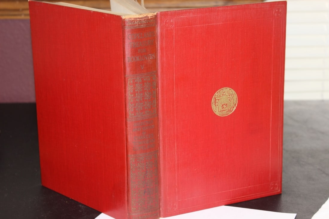 Book - Copeland's Treasury for Booklovers - 1930 (1 of 7)