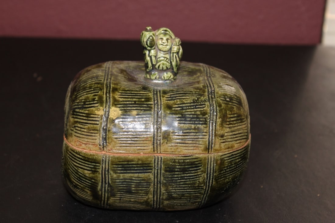 A Japanese Signed Studio? Piece: 5 1/2" wide