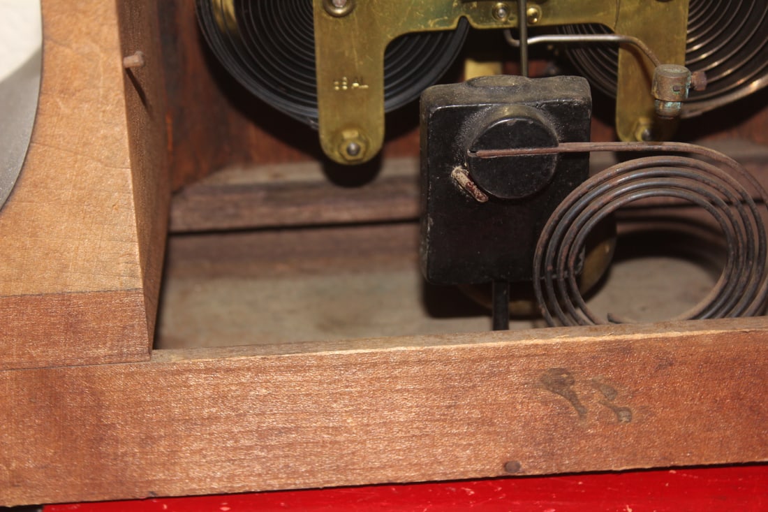 Seth Thomas Mantle Clock - 6