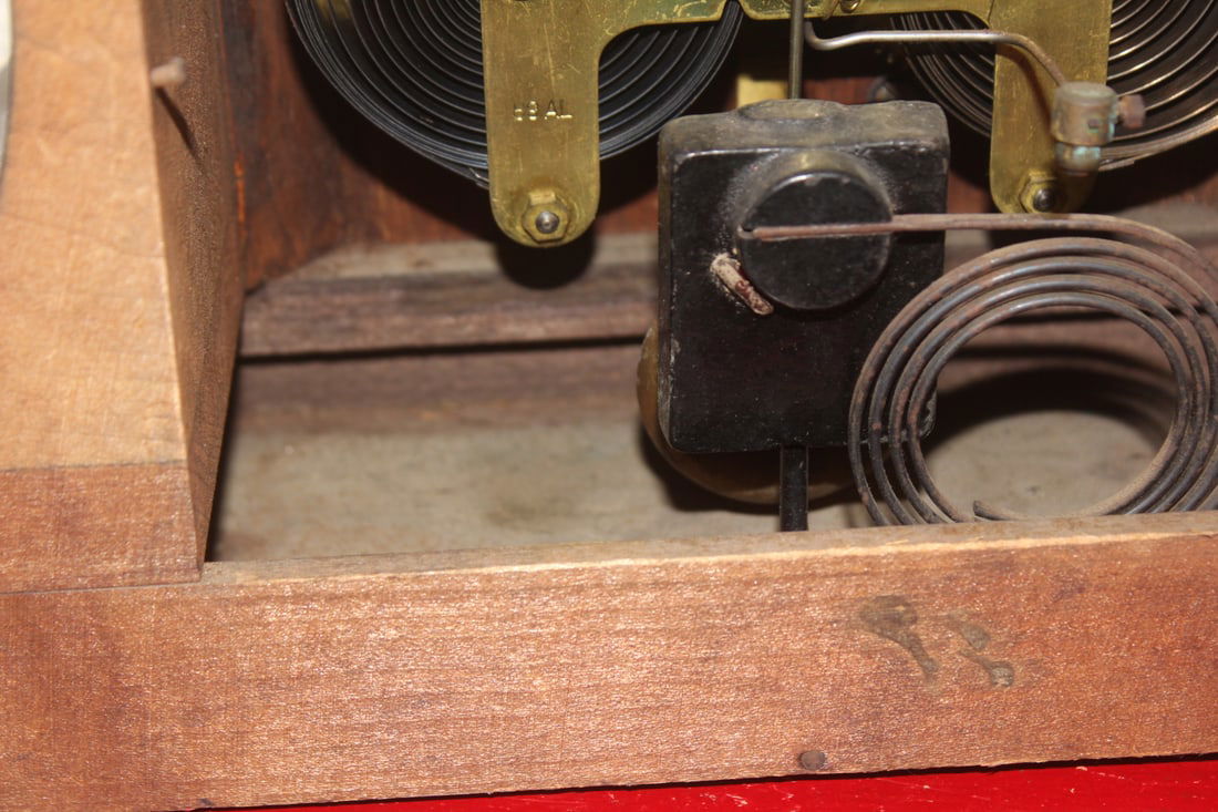 Seth Thomas Mantle Clock - 7