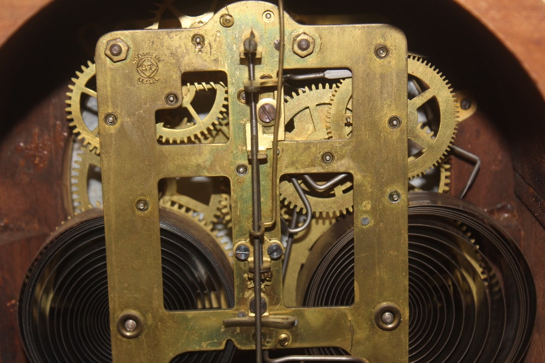 Seth Thomas Mantle Clock - 9